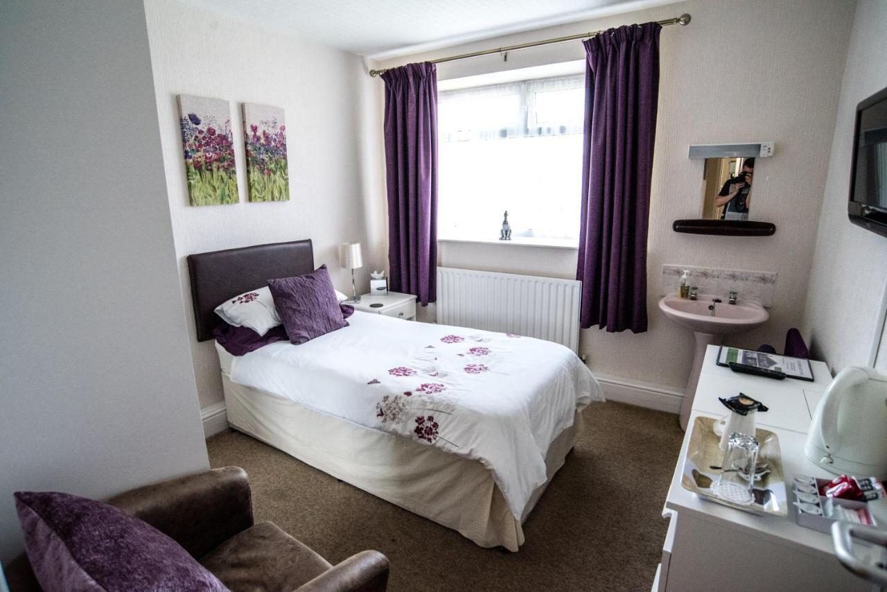 Holcombe Guest House Barnetby le Wold Extérieur photo